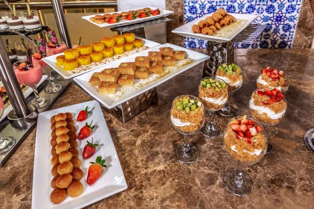 ทิวลิป อินน์ อัลดาร์ ราวาเฟด Medina ร้านอาหาร รูปภาพ